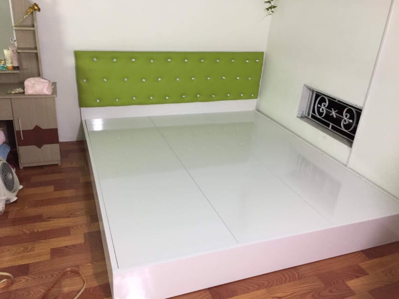 Mẫu Giường Nhựa Đài Loan